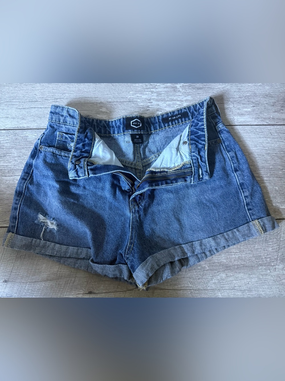 RVCA Women's Medium Blue Denim Hi-Roller Shorts